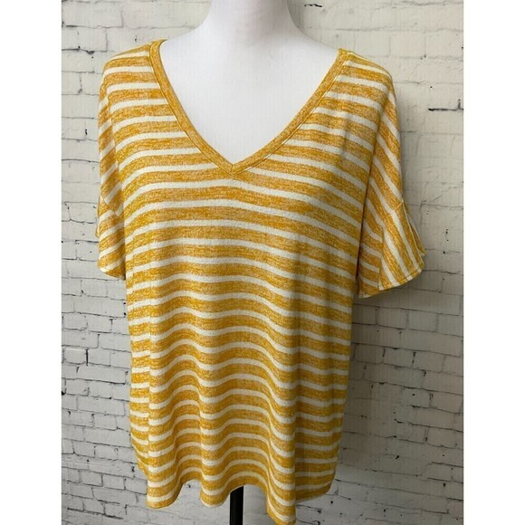 A New Day Womens Shirt Yellow White Stripe Flutter SleeveTop Size L N2 - Picture 2 of 11